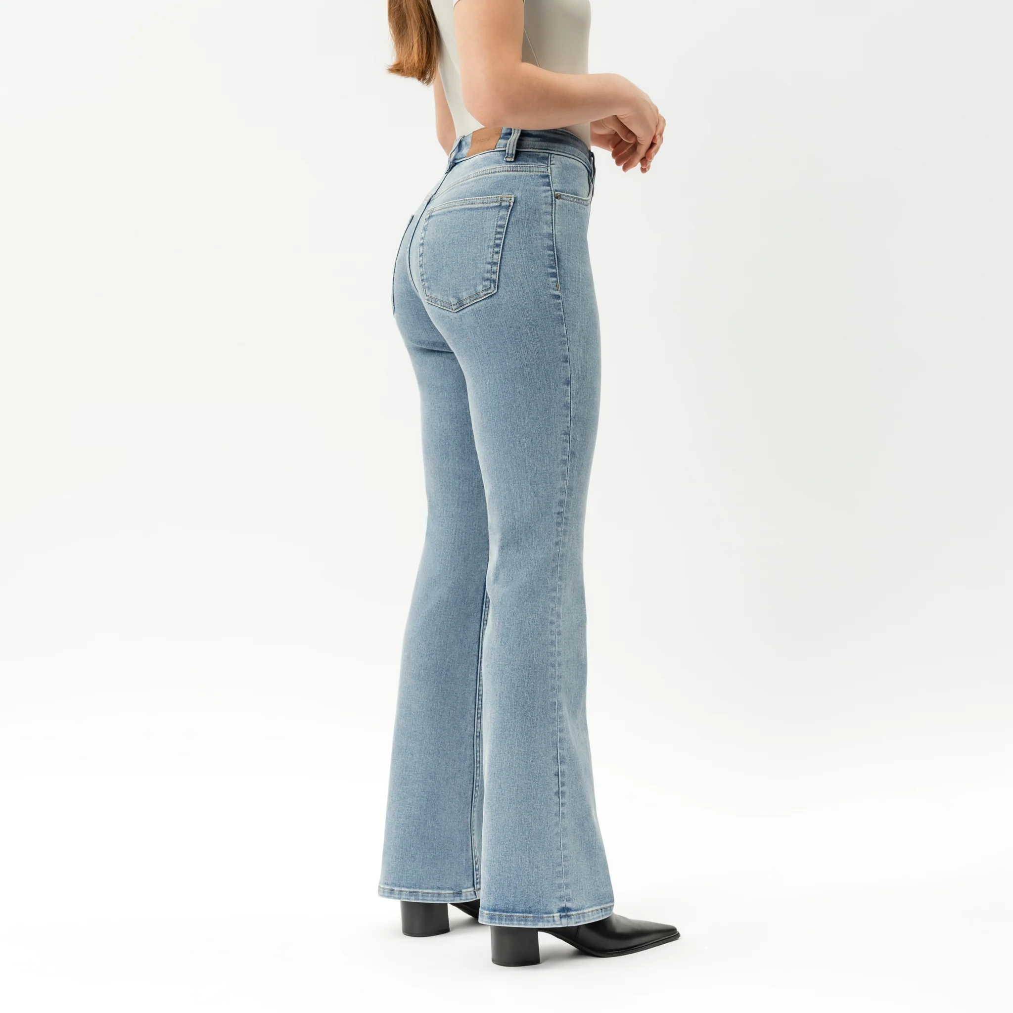 Bootcut ComfortDenim™ Jeans - Image 5
