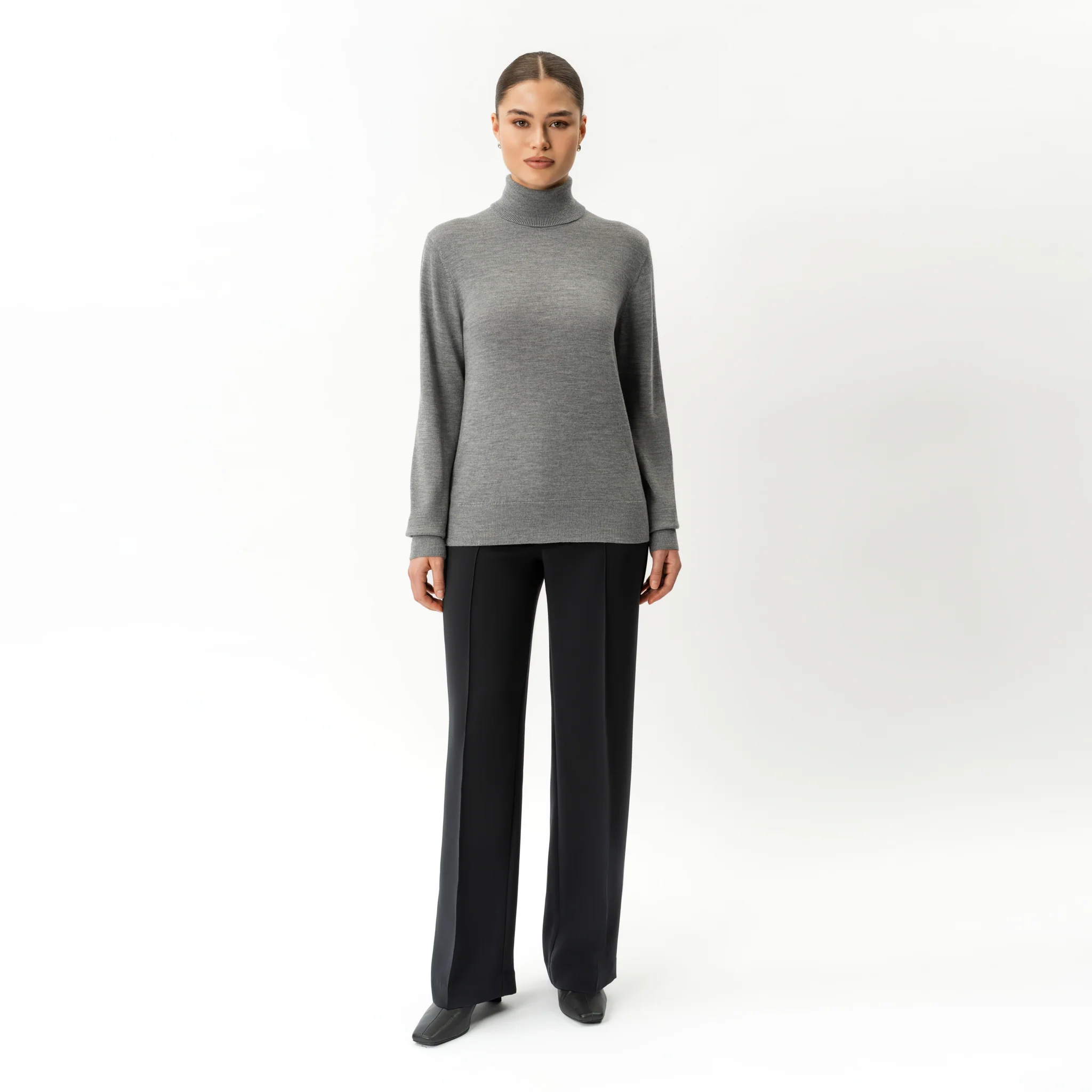 Merino Wool Relaxed Turtleneck - Image 5