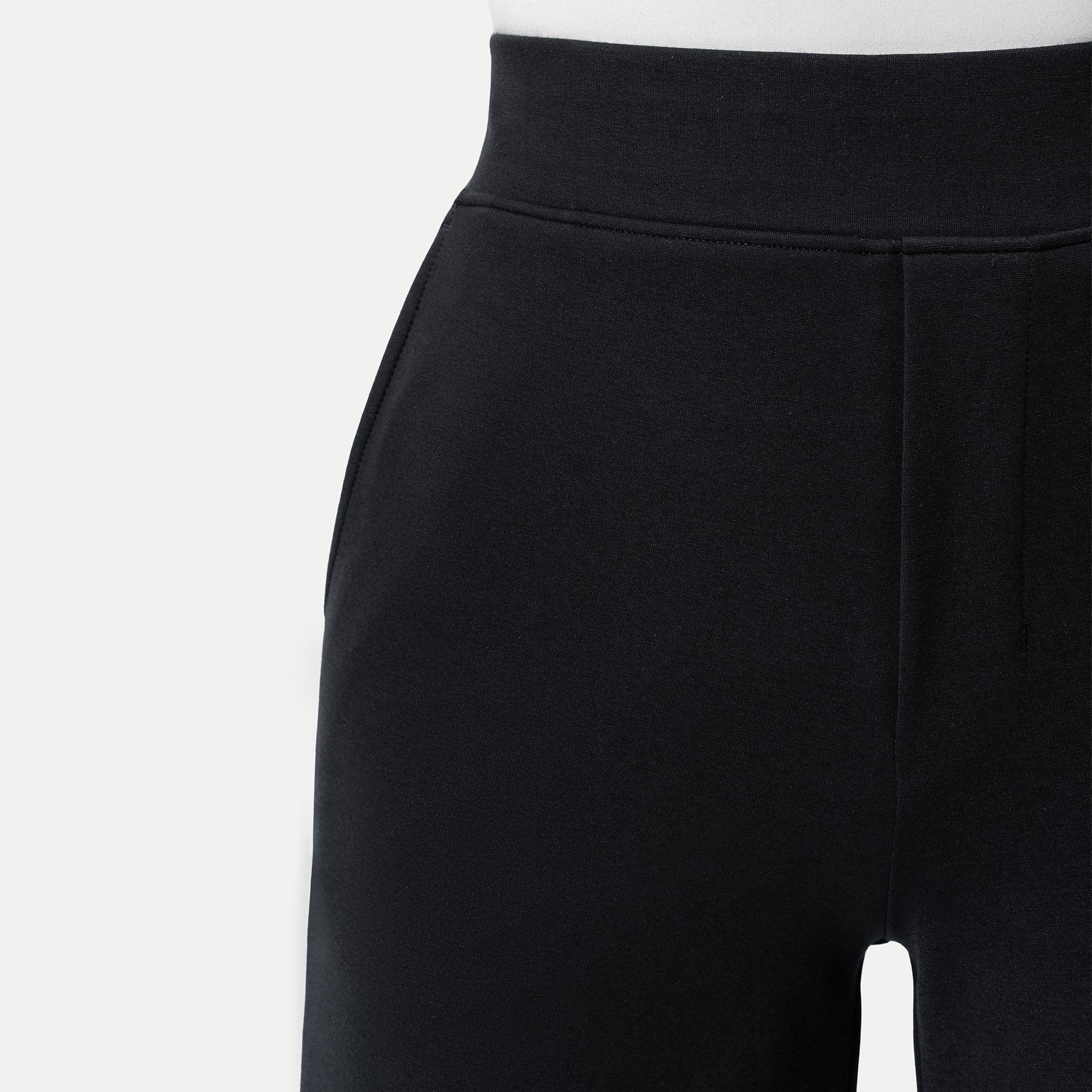 Light Ponte Shorts - Image 23