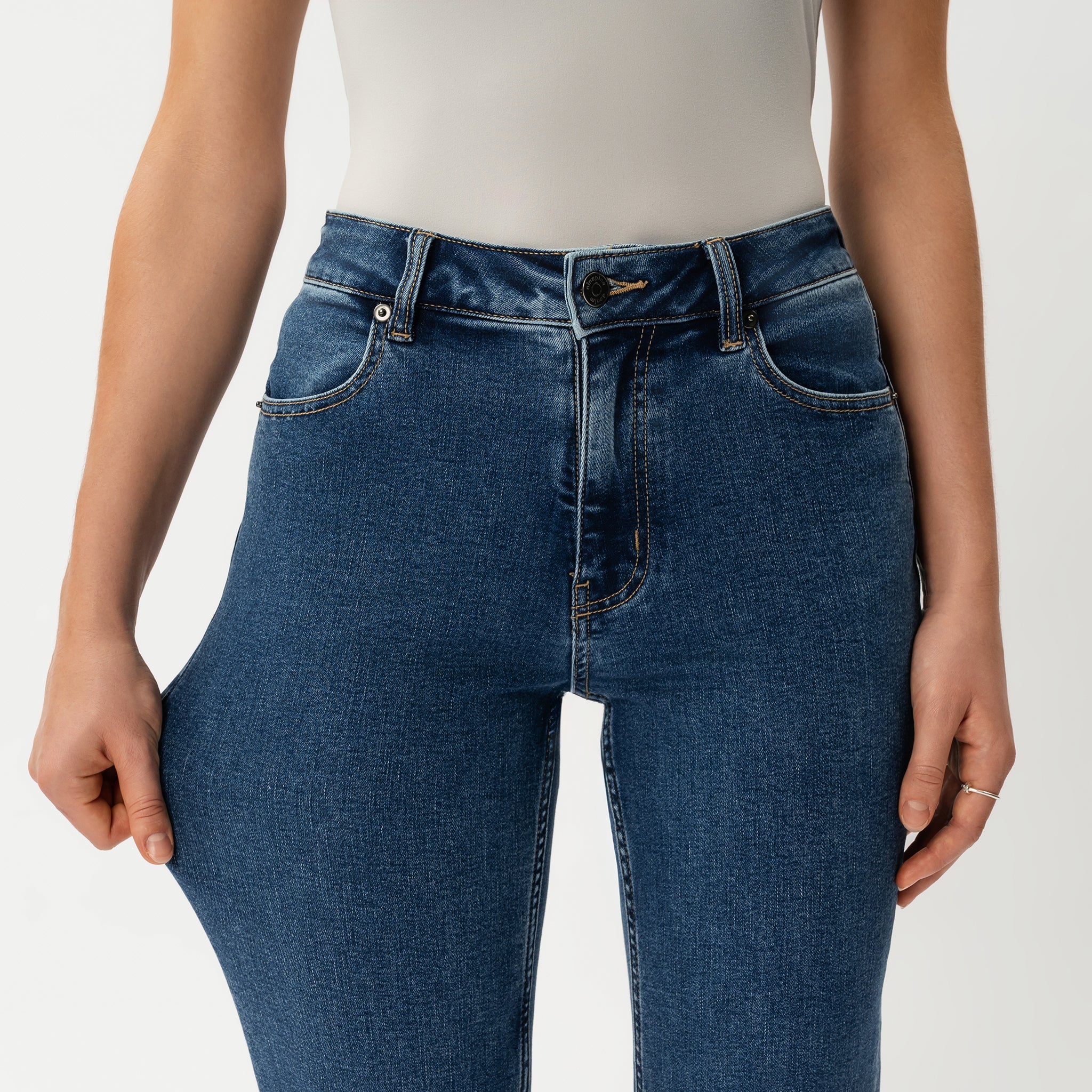 Slim ComfortDenim™ Jeans - Image 3