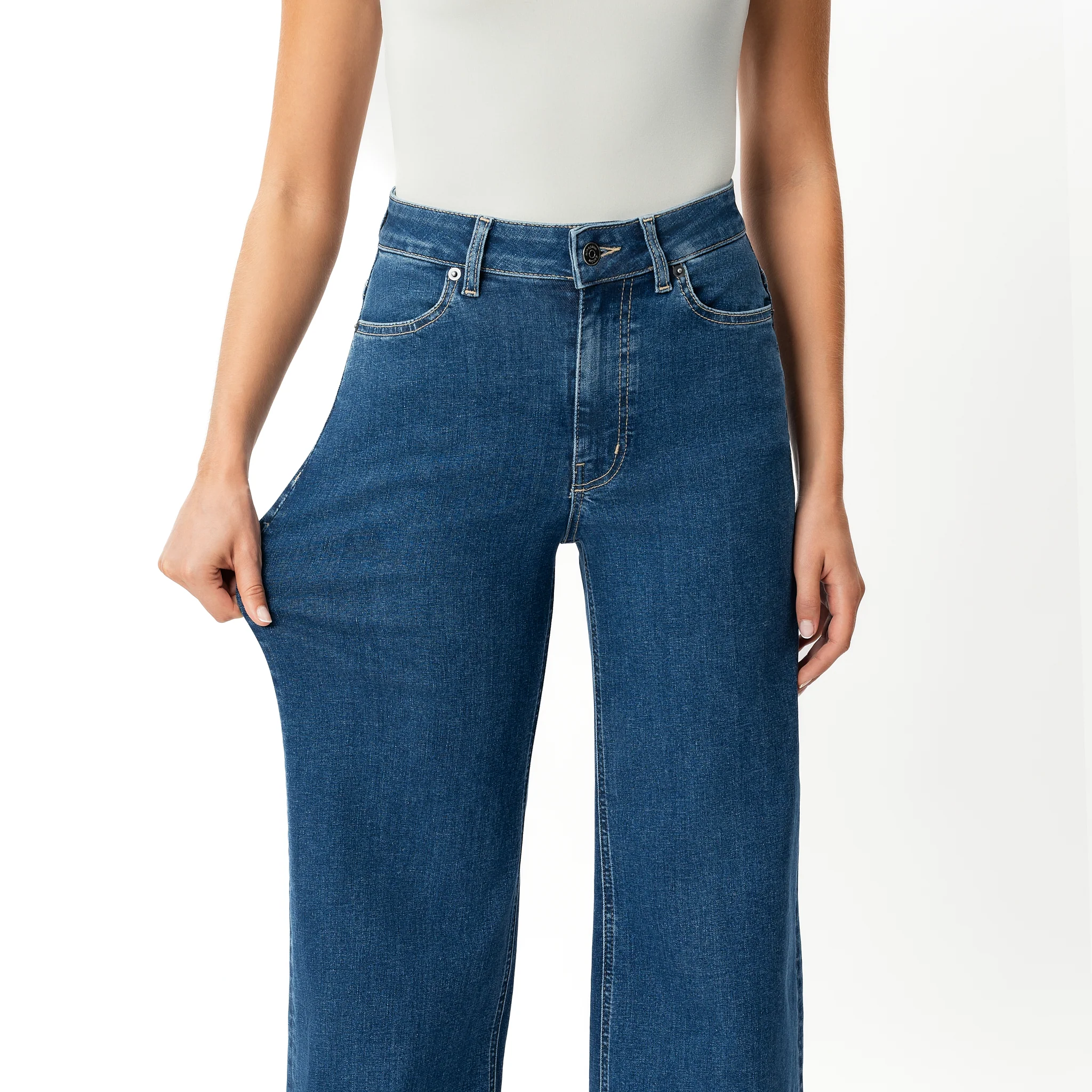 Wide ComfortDenim™ Jeans - Image 3