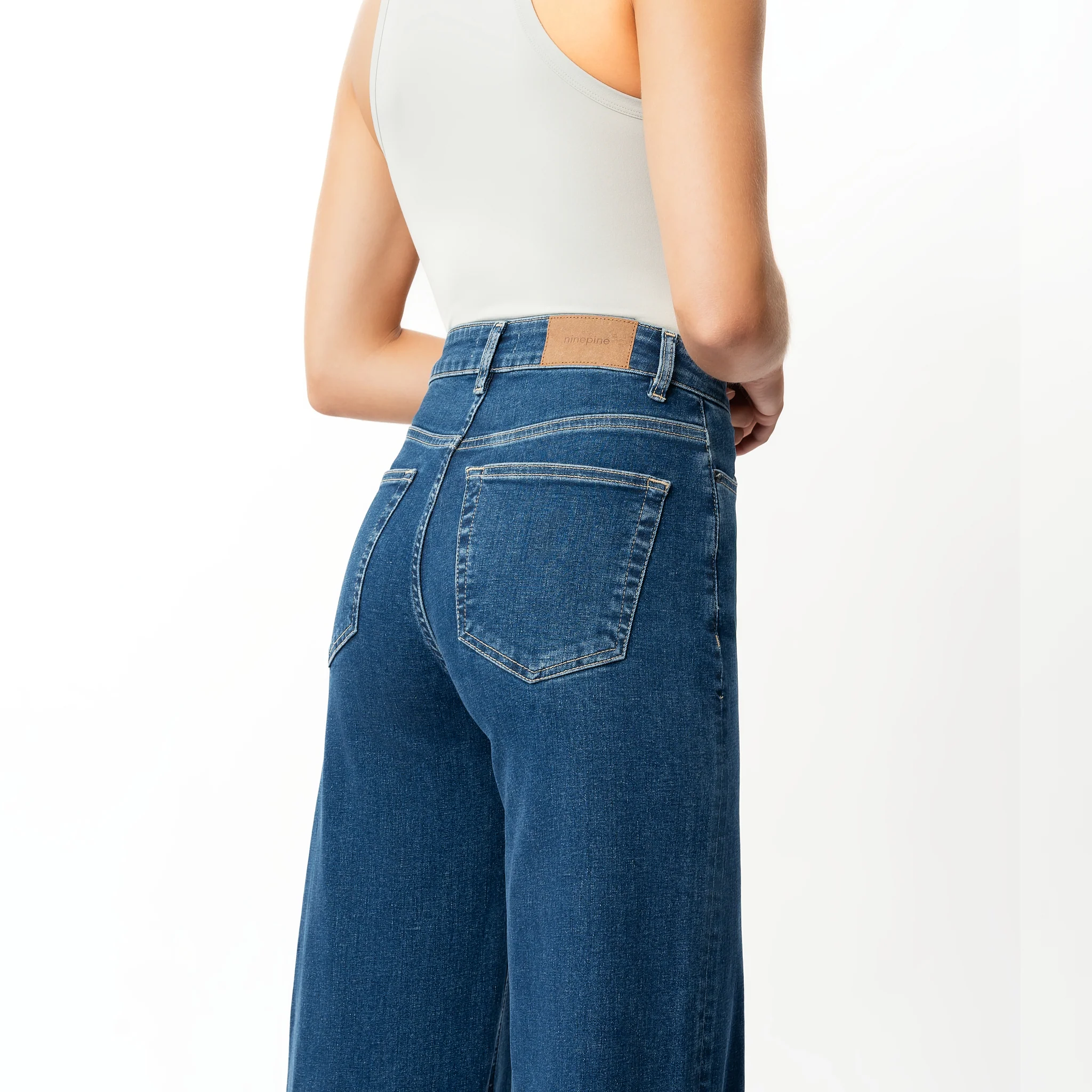 Wide ComfortDenim™ Jeans - Image 4