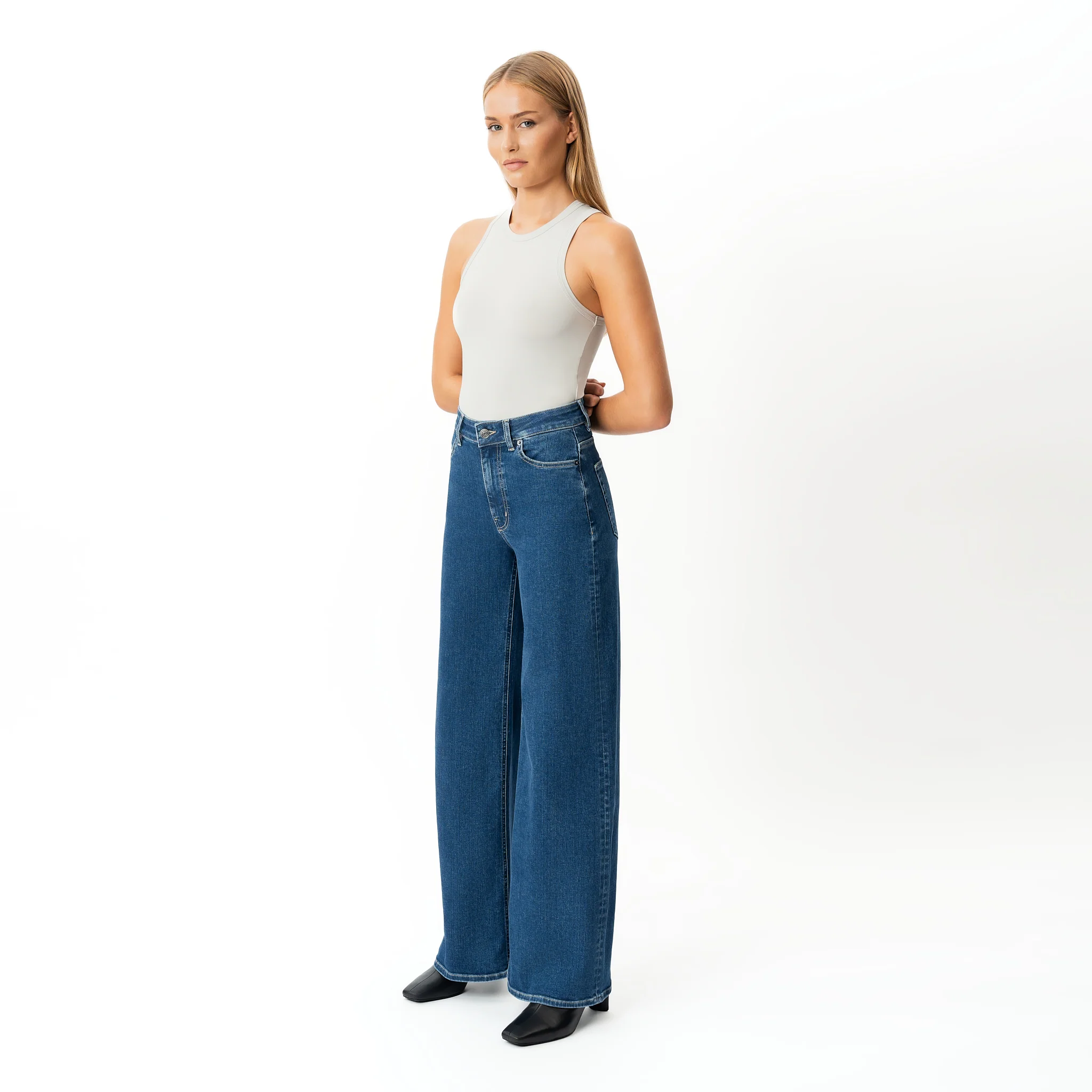 Wide ComfortDenim™ Jeans - Image 7